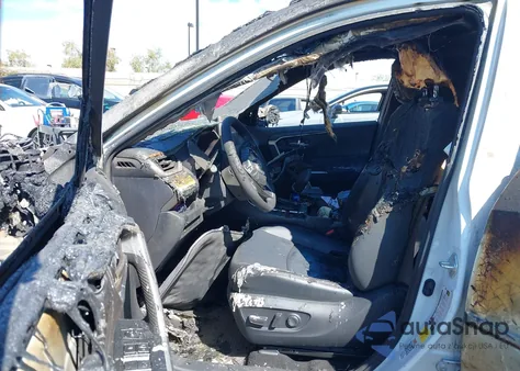 2023 Toyota Rav4 Xle Premium z USA, uszkodzony, nr VIN 2T3C1RFV0PW291171